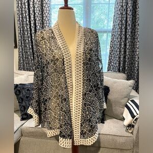 Woman’s M/L Coldwater Creek printed kimono jacket.
